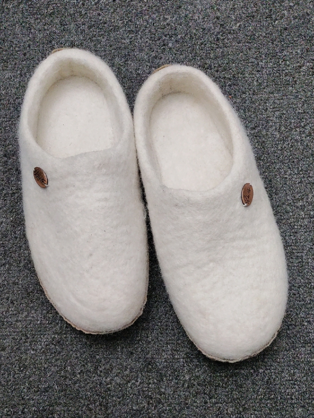 Woolfit Cream Wool Felt Slip-On Clogs/Slippers